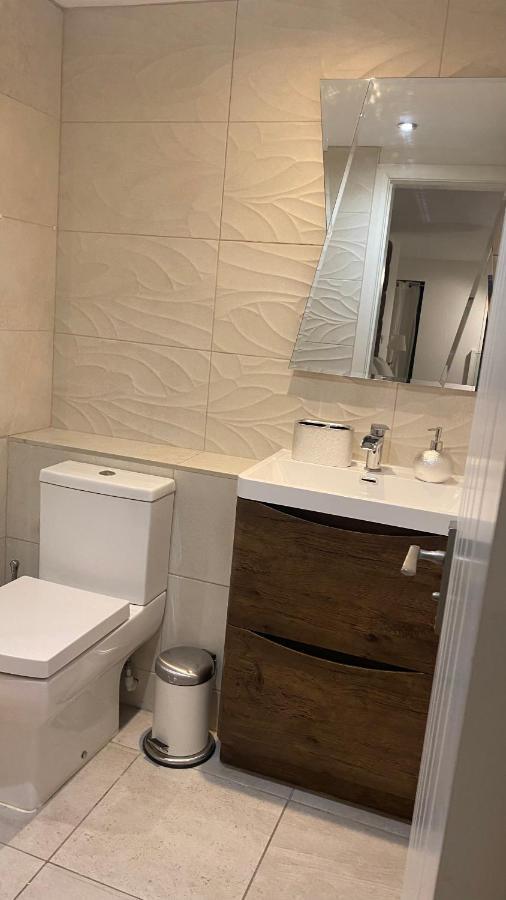 הודרספילד Apartments-Dealhouse מראה חיצוני תמונה